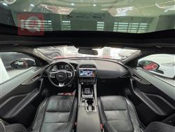 جاگوار F-Pace
